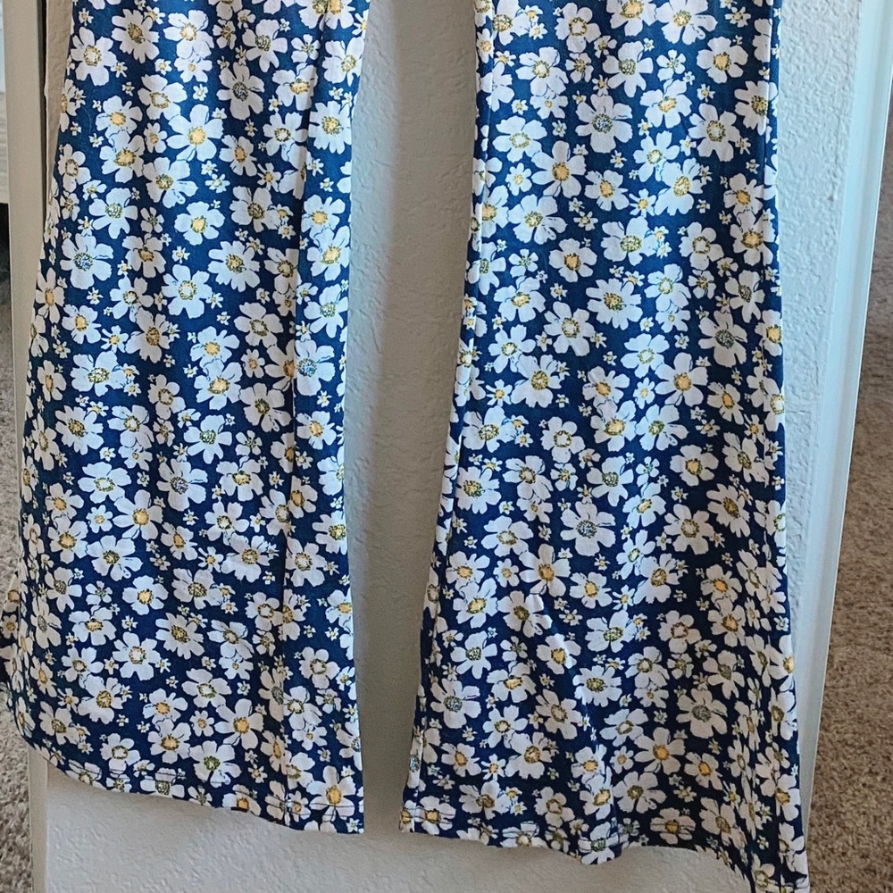 Floral flare pant